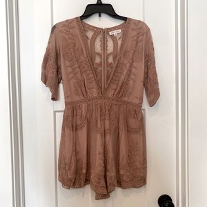 Honey Punch Tan Bohemian Embroidered Lace Romper
